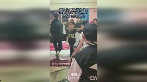 今日爆料精神小伙视频,视频爆火网络引热议  第3张